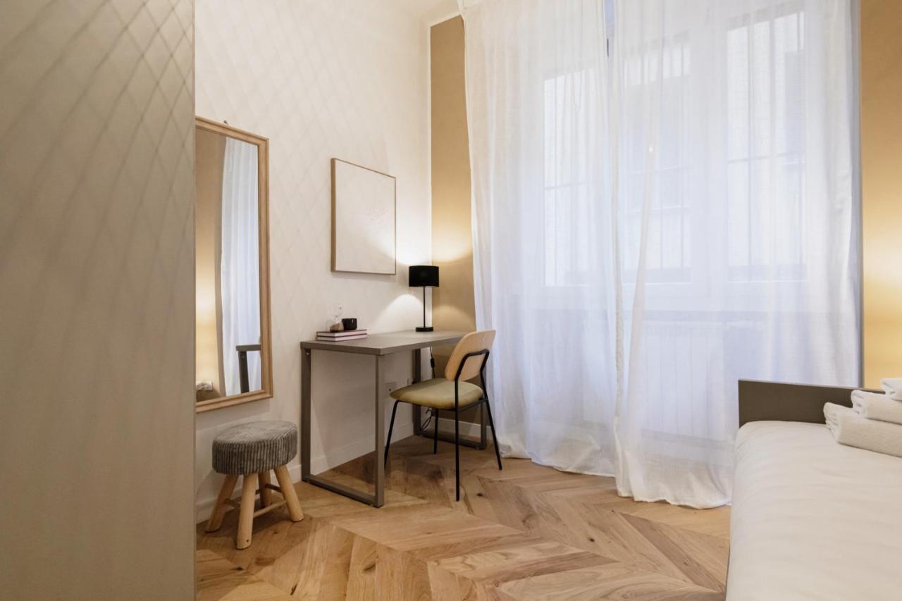 Ferienwohnung Easylife - Oasi Di Stile A 10Min Dal Duomo Mailand Exterior foto