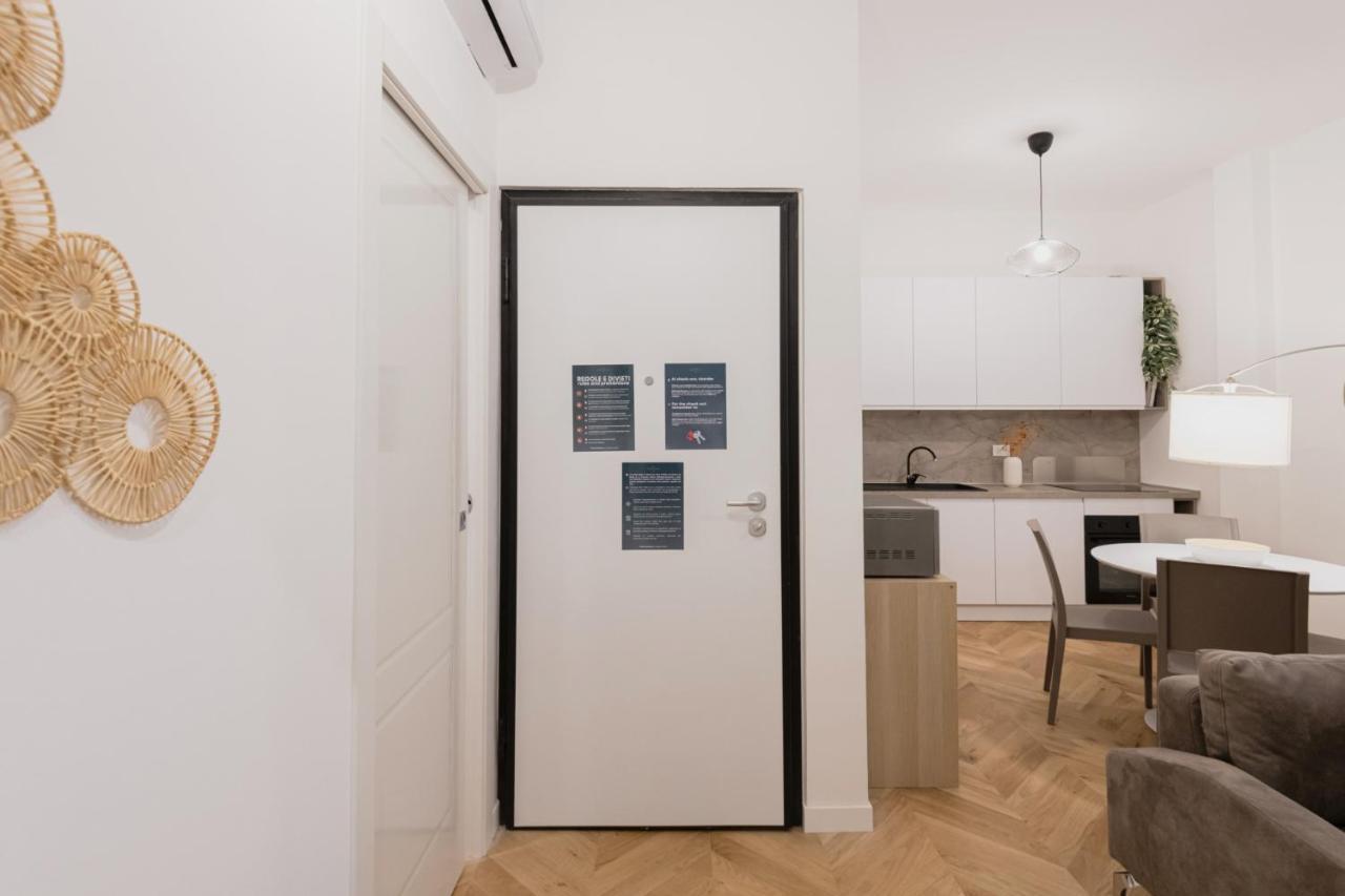 Ferienwohnung Easylife - Oasi Di Stile A 10Min Dal Duomo Mailand Exterior foto