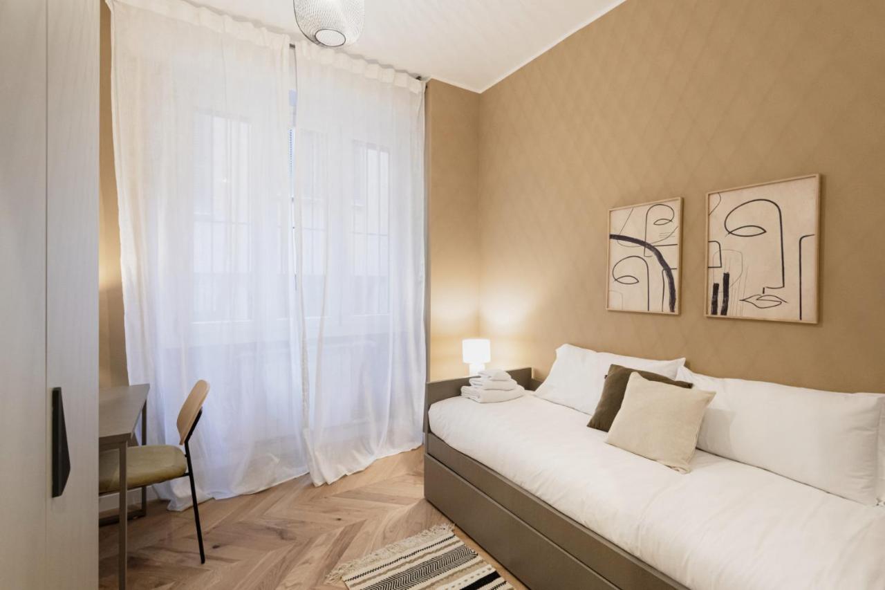 Ferienwohnung Easylife - Oasi Di Stile A 10Min Dal Duomo Mailand Exterior foto