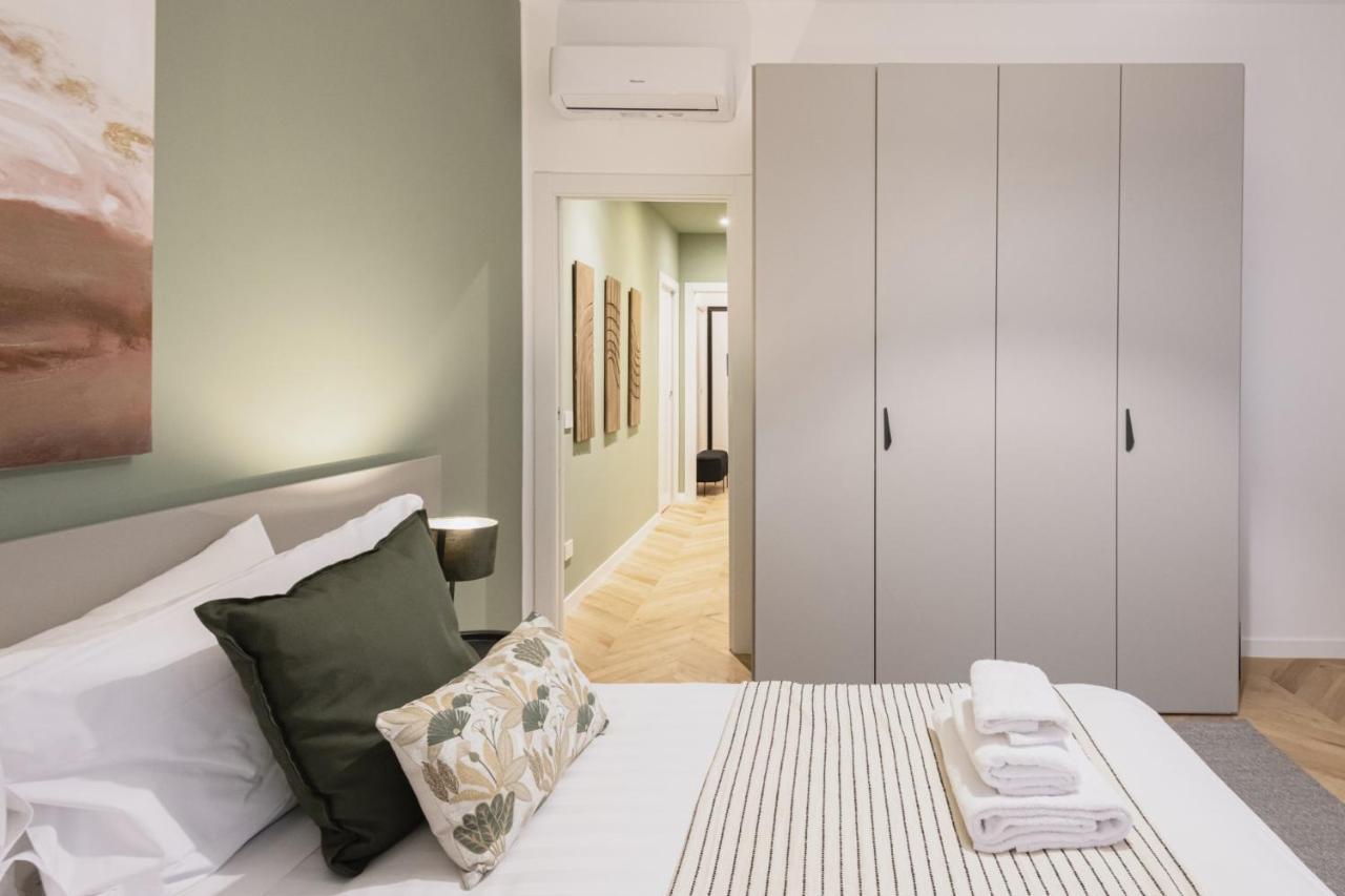 Ferienwohnung Easylife - Oasi Di Stile A 10Min Dal Duomo Mailand Exterior foto