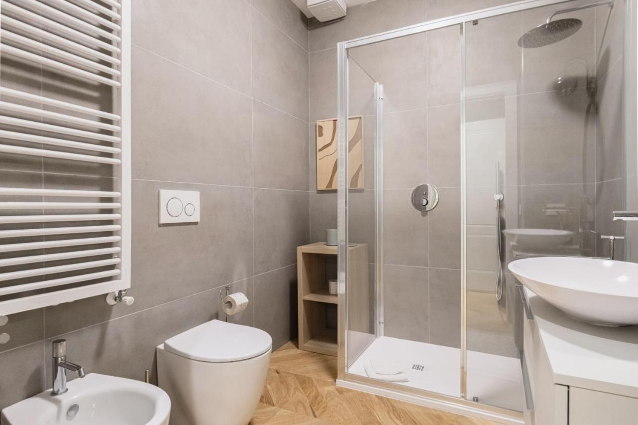Ferienwohnung Easylife - Oasi Di Stile A 10Min Dal Duomo Mailand Exterior foto
